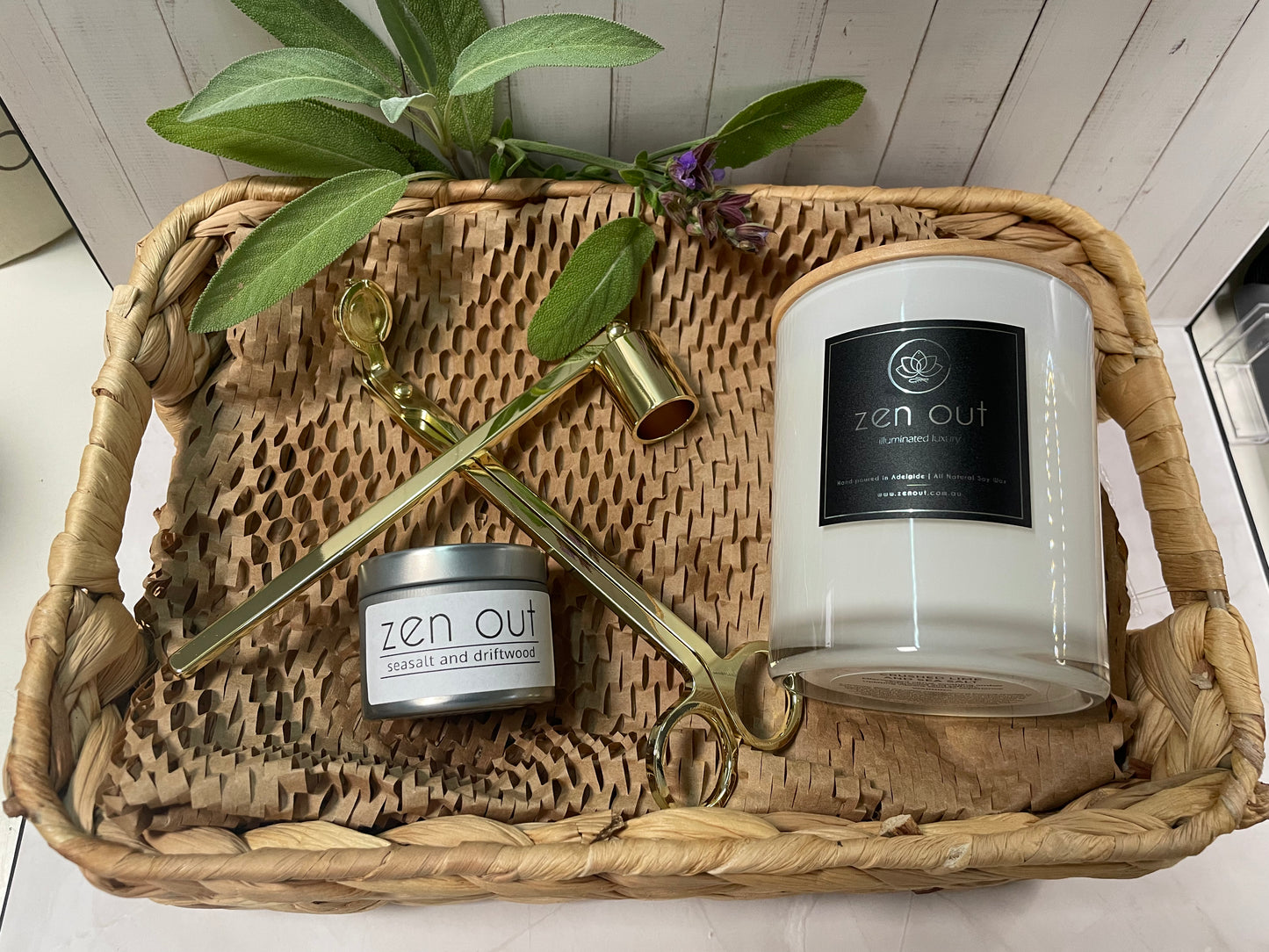 Candle and candle care kit gift set